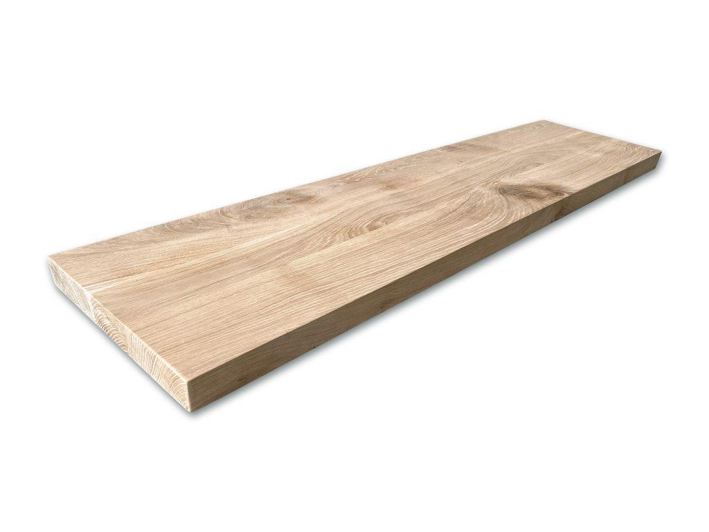 Massief eiken traptrede in lengte van 100cm en 130cm. Geef je trap een make-over met deze eiken traptreden, prachtige renovatie. Bij Woodstyles hebben we ze groots op voorraad voor voordelige prijzen. Snelle levering in België en Nederland