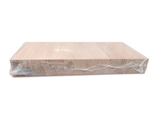 Massief eiken traptrede in lengte van 100cm en 130cm. Geef je trap een make-over met deze eiken traptreden, prachtige renovatie. Bij Woodstyles hebben we ze groots op voorraad voor voordelige prijzen. Snelle levering in België en Nederland