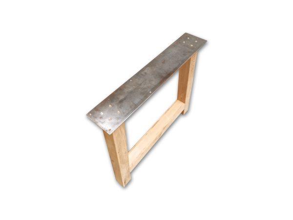 Massief eiken A poot 8x8 cm. Direct uit voorraad leverbaar door de grote voorraad bij woodstyles. Snelle levering in België en Nederland. Mooie tafelpoten voor eiken tafelbladen